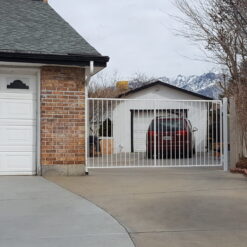 Custom Gate