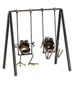 Small Swinging Gnome-Be-Gones